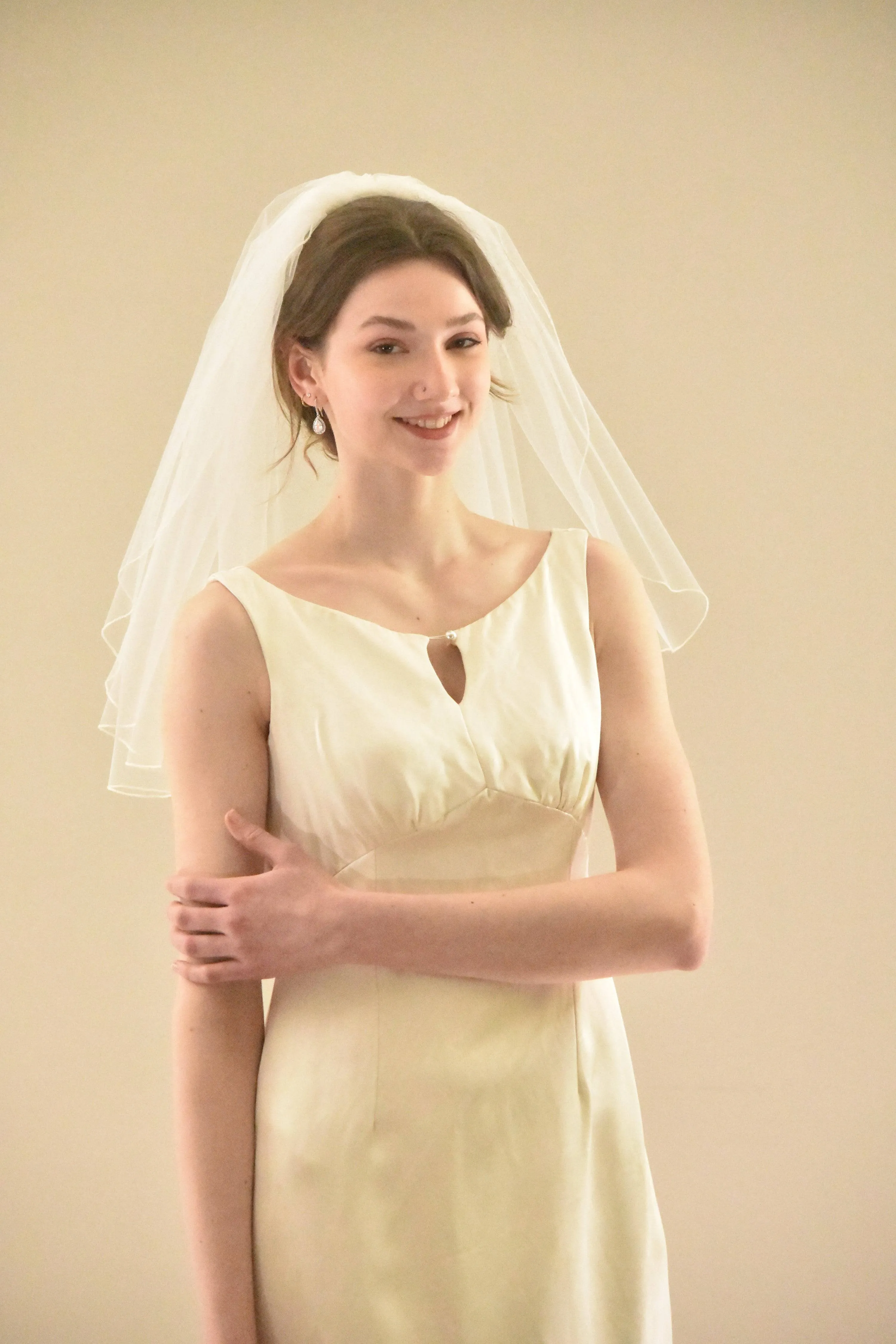 Chest Length Veil with Pencil Edge