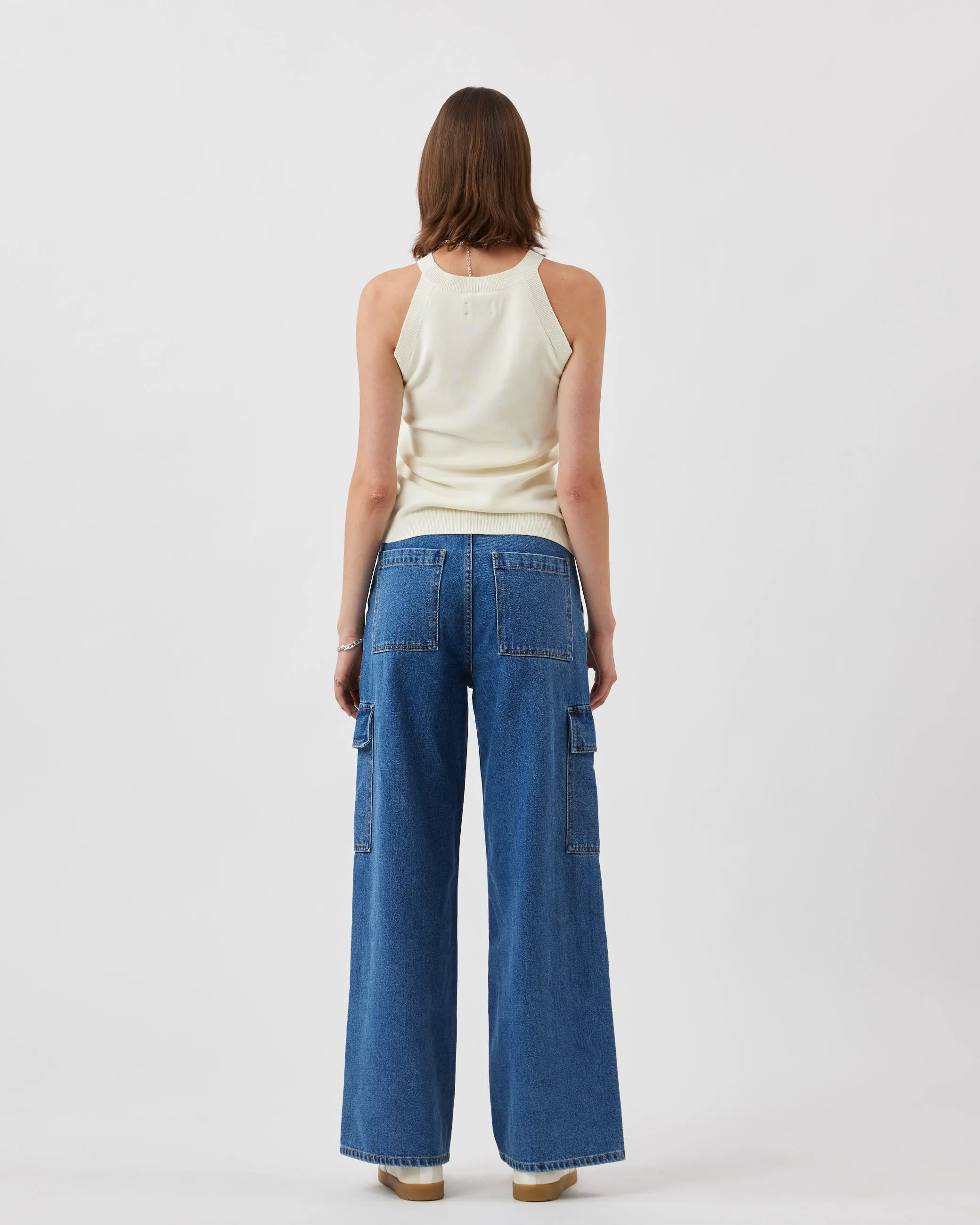 Harpers 3085 - Coco Milk