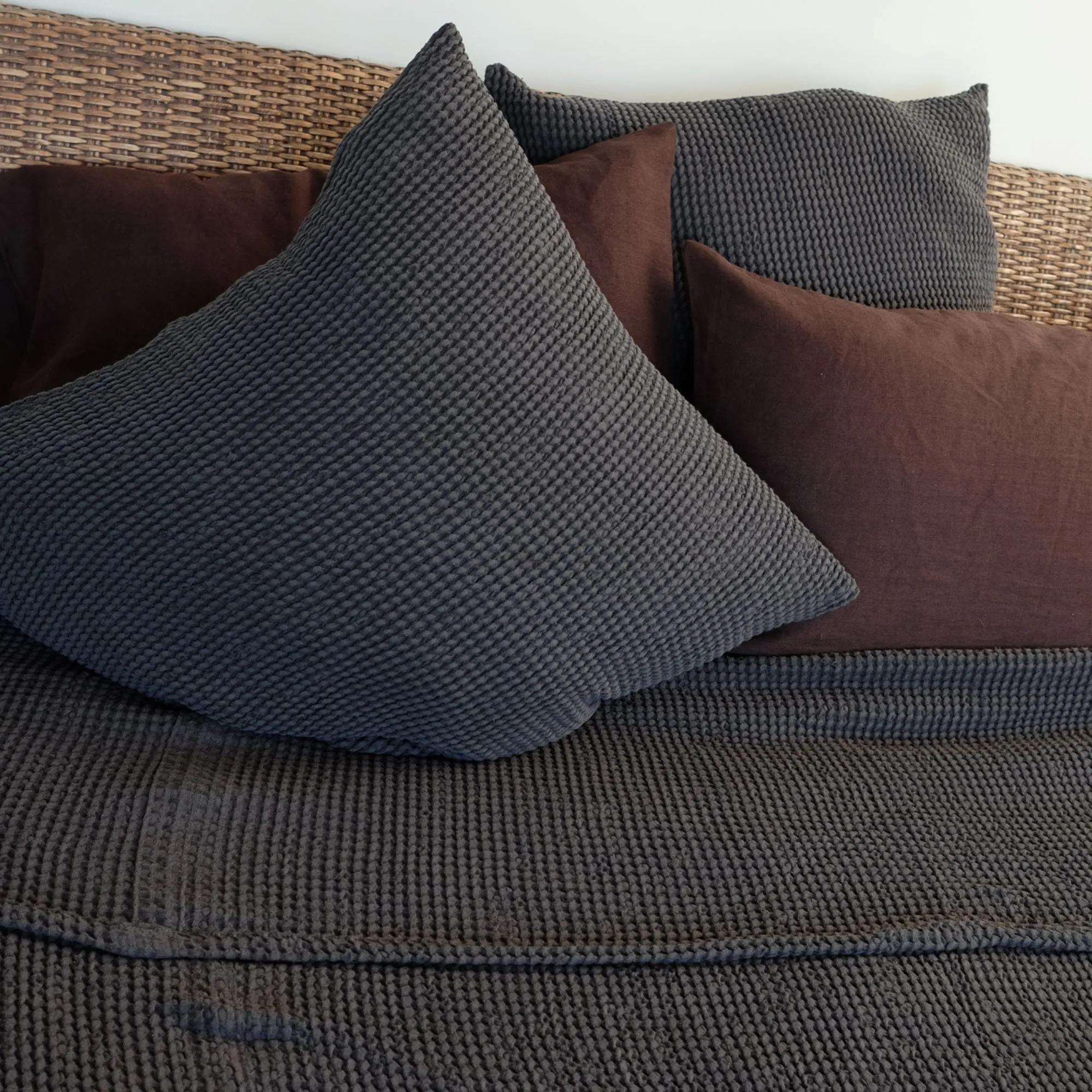 Waffle Linen Decorative Pillow Case